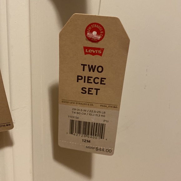 LEVI’S Two Piece Set - Picture 15 of 16